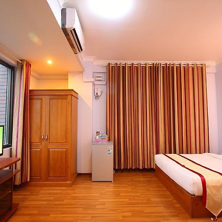 Hotel United Mandalay Exteriör bild