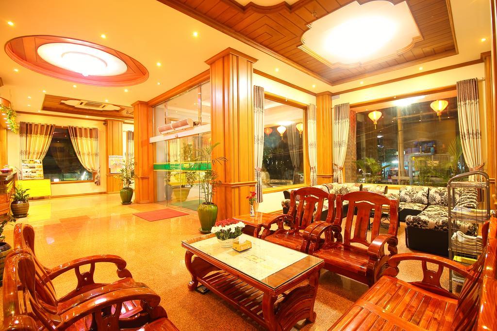 Hotel United Mandalay Exteriör bild