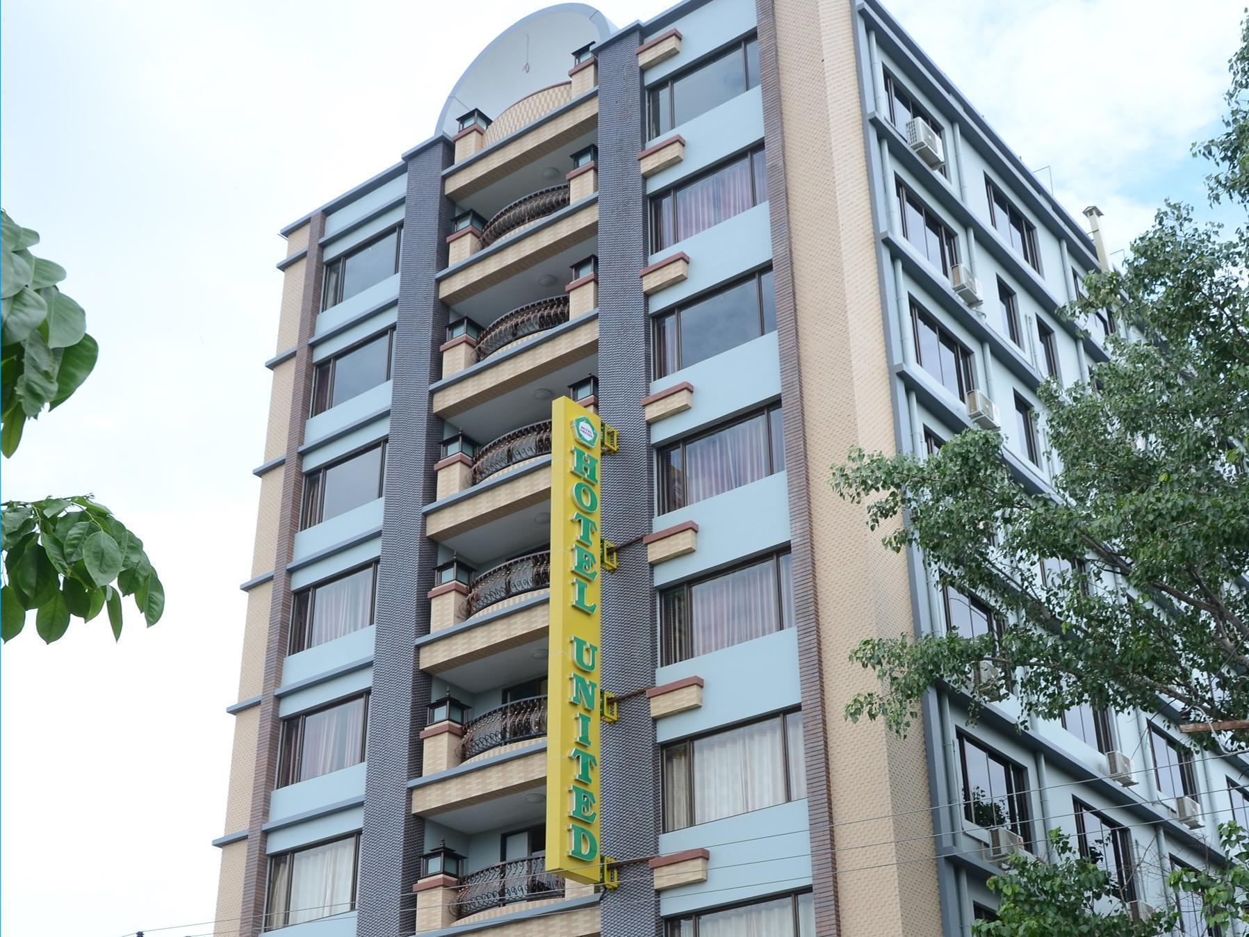 Hotel United Mandalay Exteriör bild