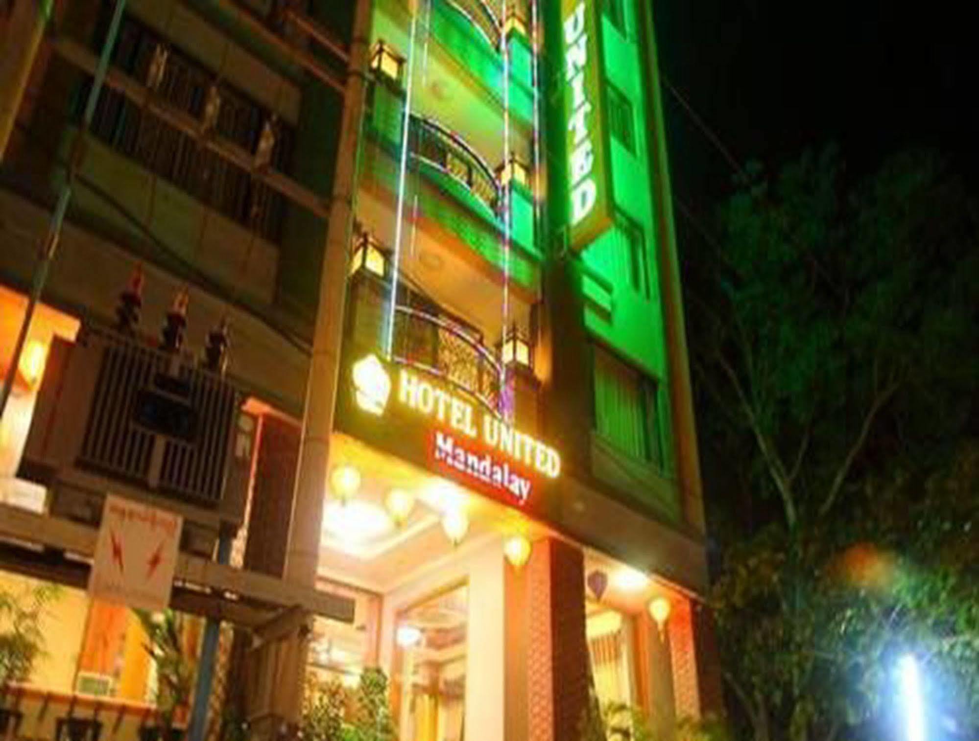 Hotel United Mandalay Exteriör bild