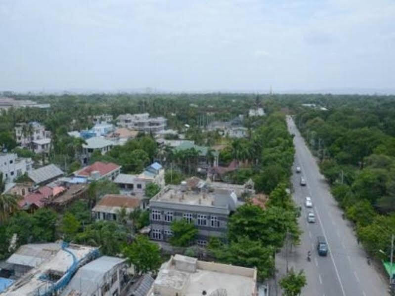 Hotel United Mandalay Exteriör bild